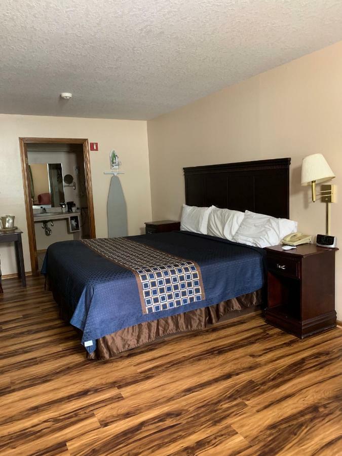 Riverwood Inn Glenwood エクステリア 写真